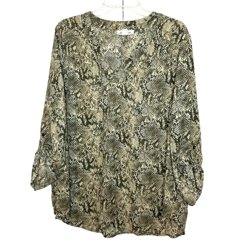 Motherhood maternity shirt blouse popover snakeskin  women’s size medium
